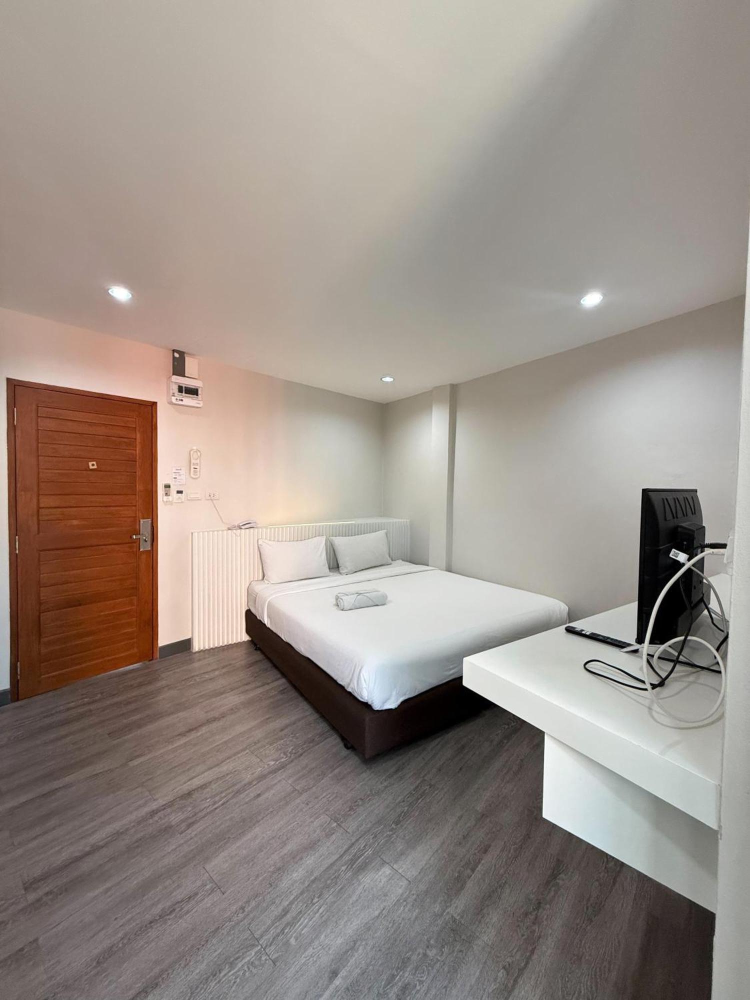 Ma Non Nont Hotel & Apartment Nonthaburi Kültér fotó
